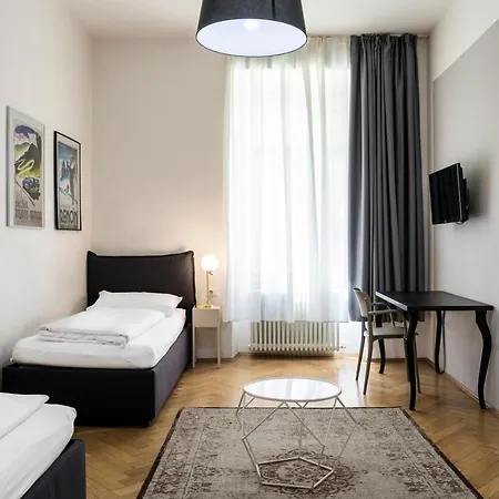 Apartment Cooper L Laurenz